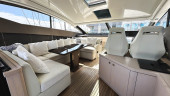 PREDATOR 57 2015 60' 1" SUNSEEKER