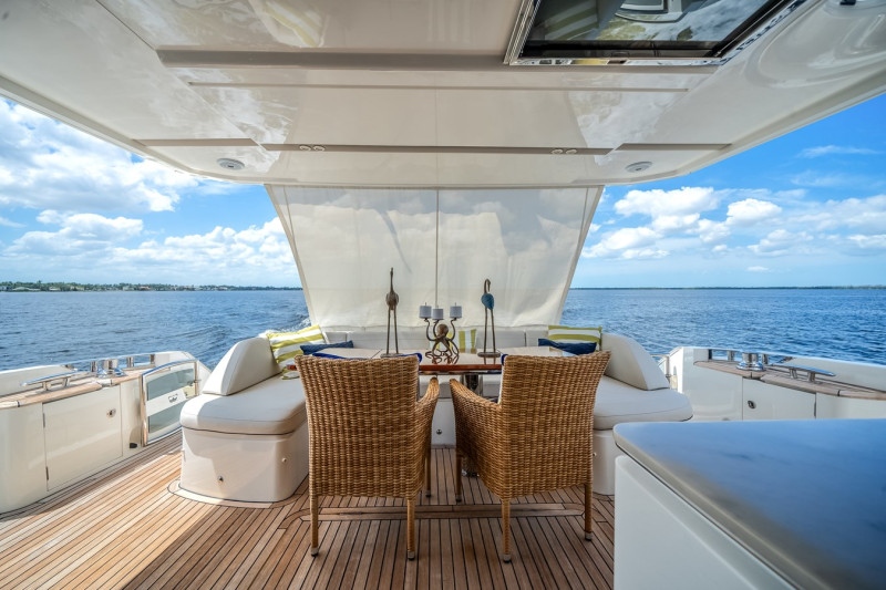 2019 70' 0" PRINCESS YACHTS