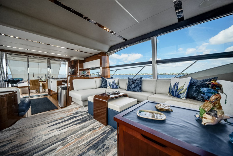 2019 70' 0" PRINCESS YACHTS