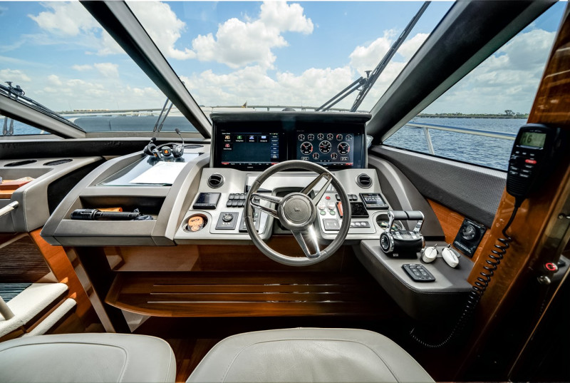 2019 70' 0" PRINCESS YACHTS