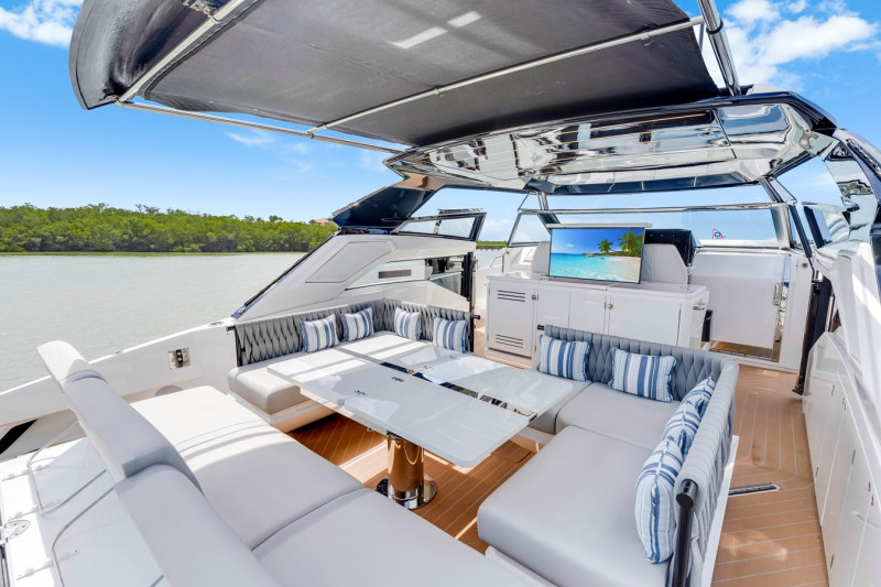 SUPERHAWK 55 2023 55' 0" SUNSEEKER