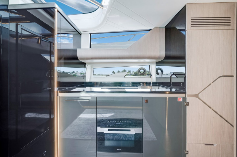 SUPERHAWK 55 2023 55' 0" SUNSEEKER