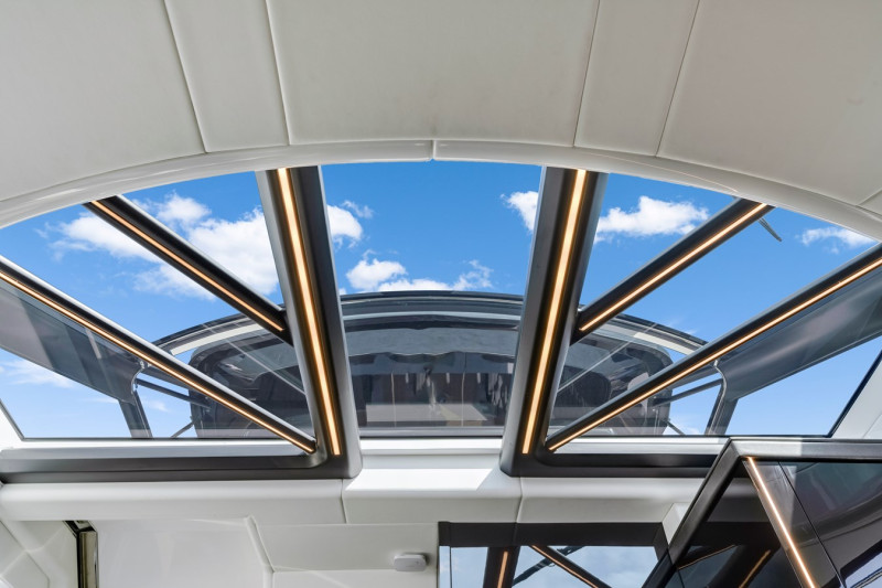 SUPERHAWK 55 2023 55' 0" SUNSEEKER