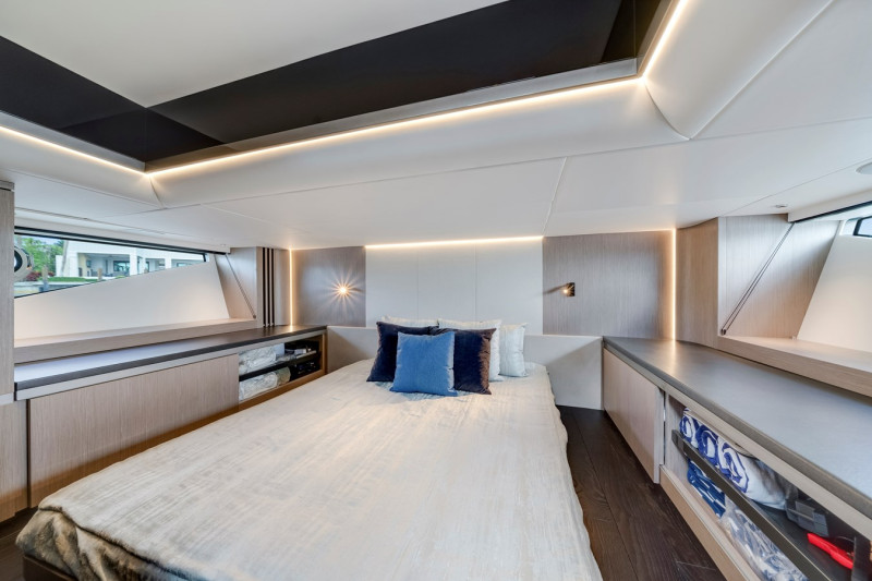 SUPERHAWK 55 2023 55' 0" SUNSEEKER