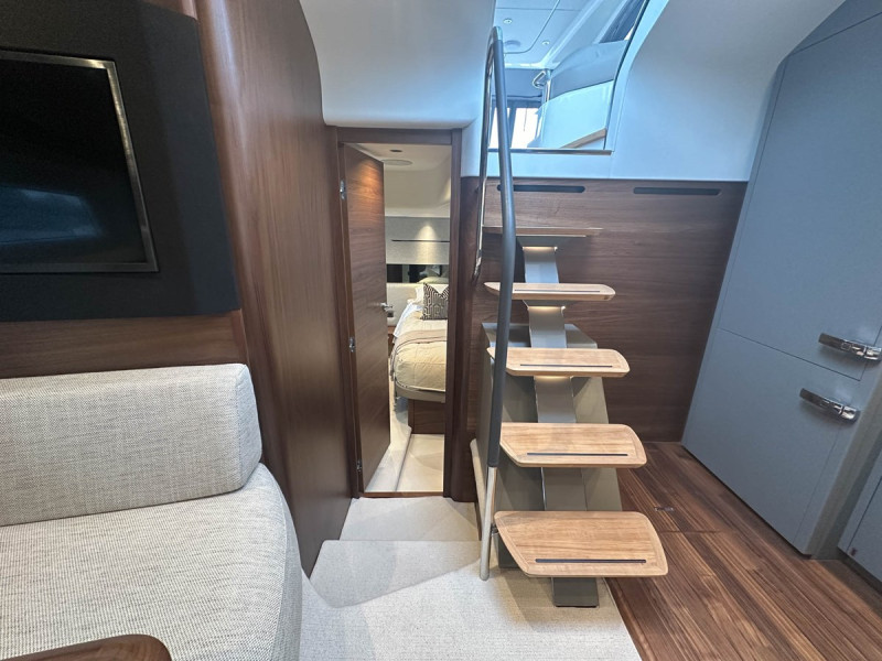 PRINCESS V50 OPEN 2024 52' 7" PRINCESS YACHTS