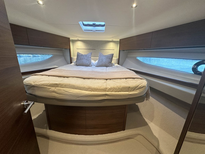 PRINCESS V50 OPEN 2024 52' 7" PRINCESS YACHTS