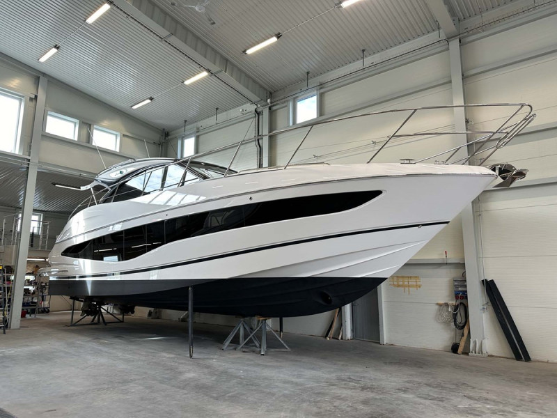 PRINCESS V50 OPEN 2024 52' 7" PRINCESS YACHTS