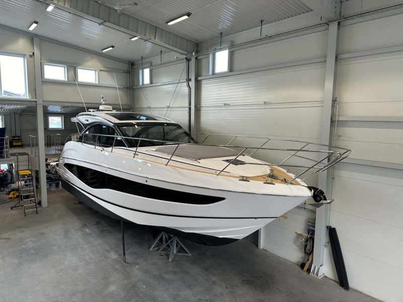 PRINCESS V50 OPEN 2024 52' 7" PRINCESS YACHTS