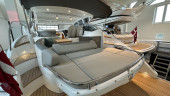 PRINCESS V40 2023 42' 7" PRINCESS YACHTS
