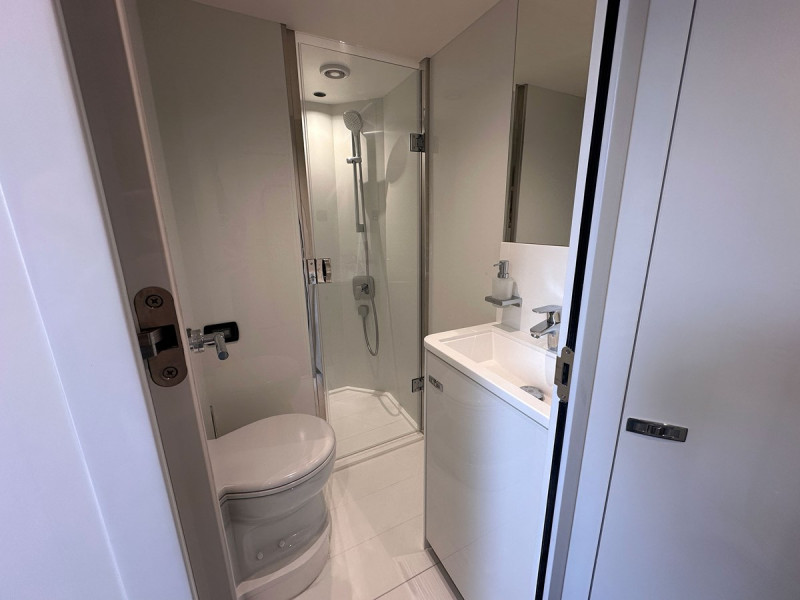 PRINCESS X80 2024 82' 5" PRINCESS YACHTS