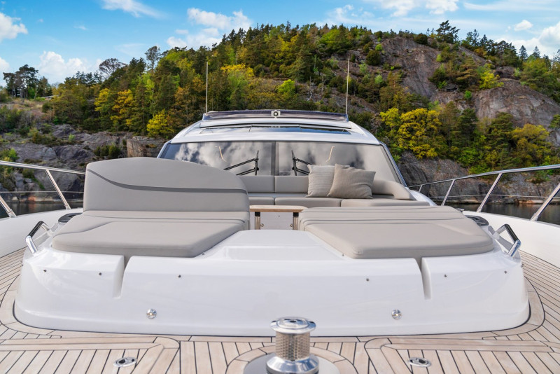 PRINCESS S72 2023 75' 9" PRINCESS YACHTS
