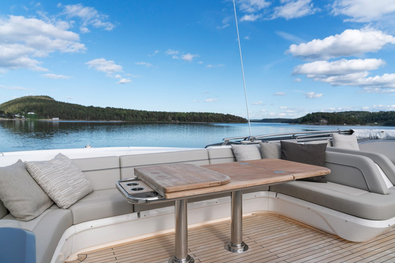 PRINCESS S72 2023 75' 9" PRINCESS YACHTS