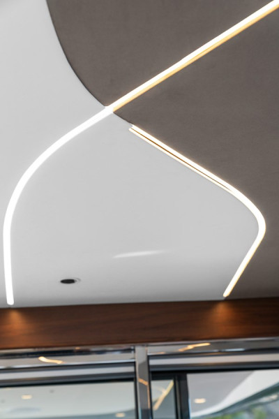 PRINCESS S72 2023 75' 9" PRINCESS YACHTS