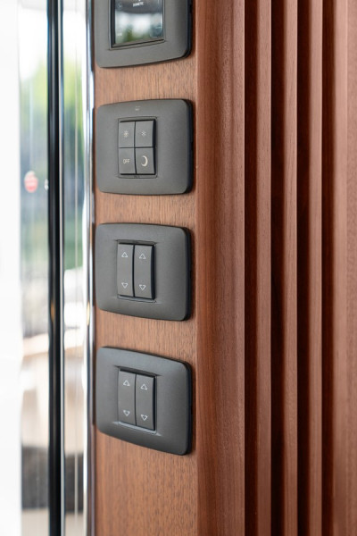 PRINCESS S72 2023 75' 9" PRINCESS YACHTS