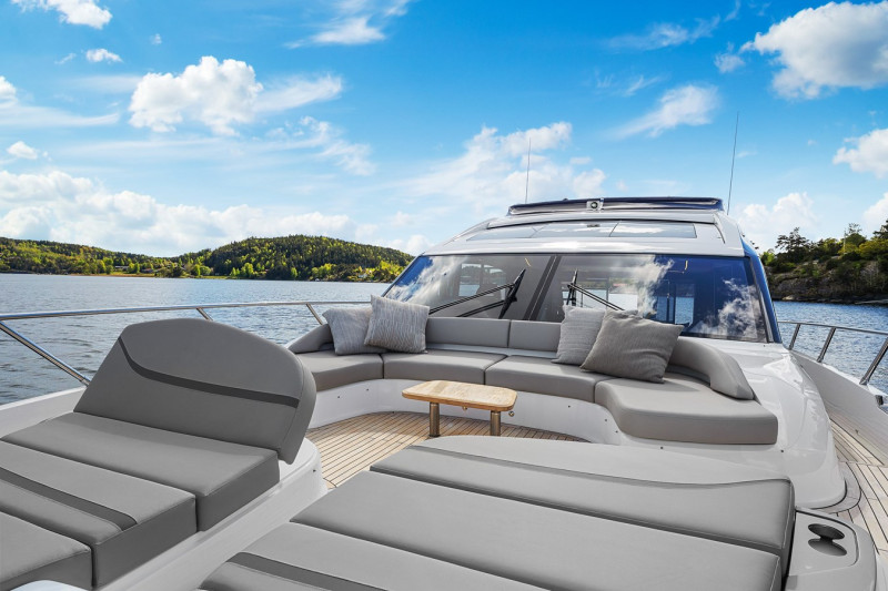 PRINCESS S72 2023 75' 9" PRINCESS YACHTS