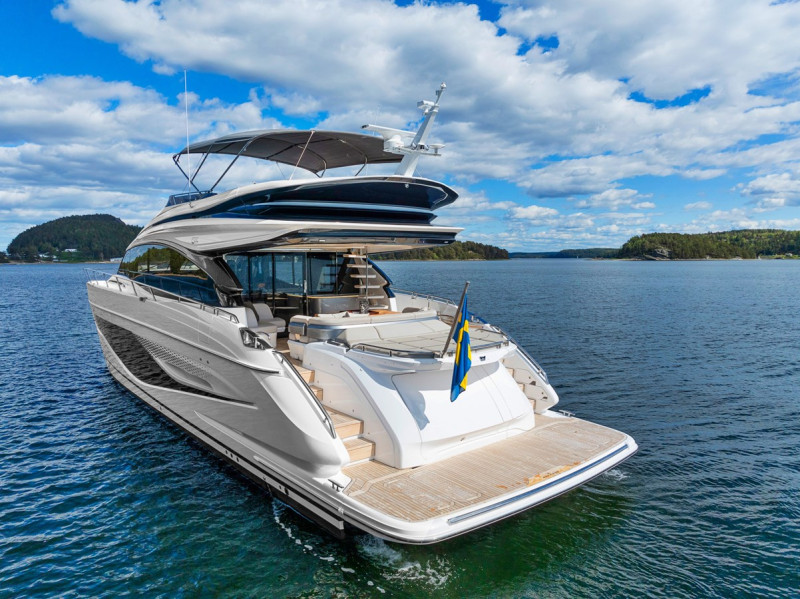 PRINCESS S72 2023 75' 9" PRINCESS YACHTS