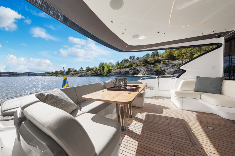 PRINCESS S72 2023 75' 9" PRINCESS YACHTS