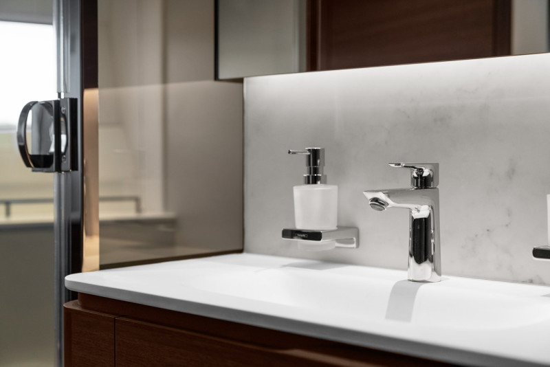 PRINCESS S72 2023 75' 9" PRINCESS YACHTS