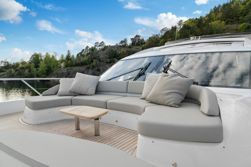 PRINCESS S72 2023 75' 9" PRINCESS YACHTS