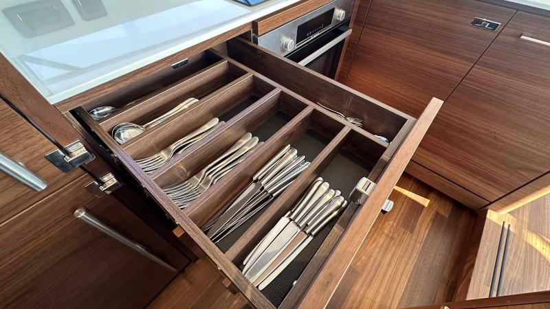 PRINCESS F65 2023 66' 7" PRINCESS YACHTS