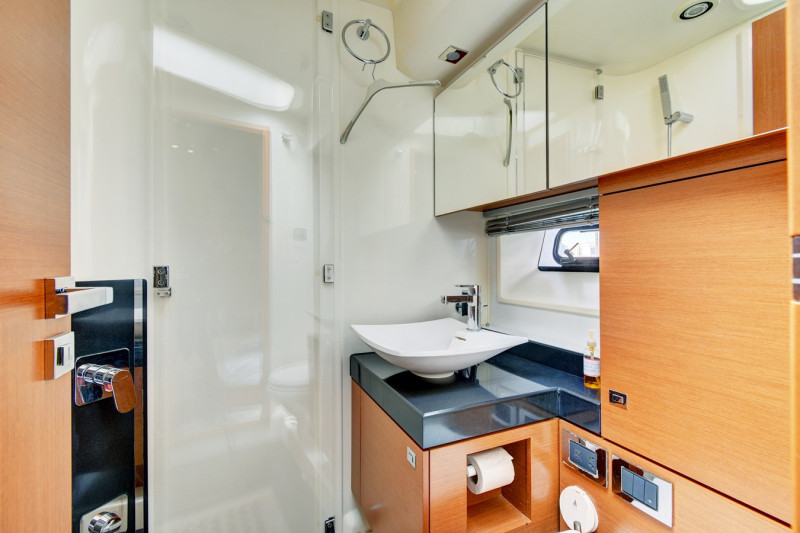 2015 62' 0" PRESTIGE