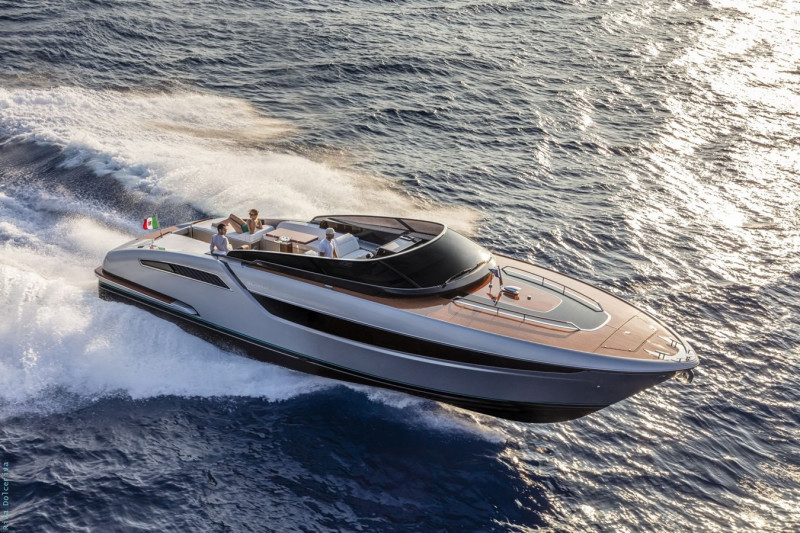 2021 48' 11" RIVA YACHT