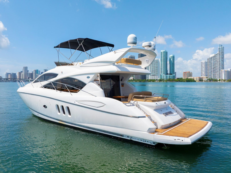 2011 60' 2" SUNSEEKER