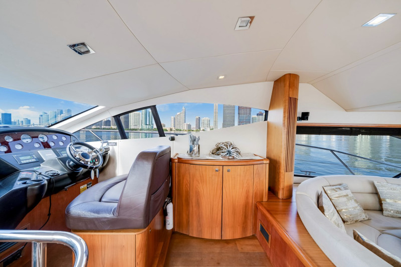 2011 60' 2" SUNSEEKER