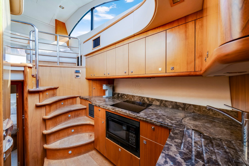 2011 60' 2" SUNSEEKER