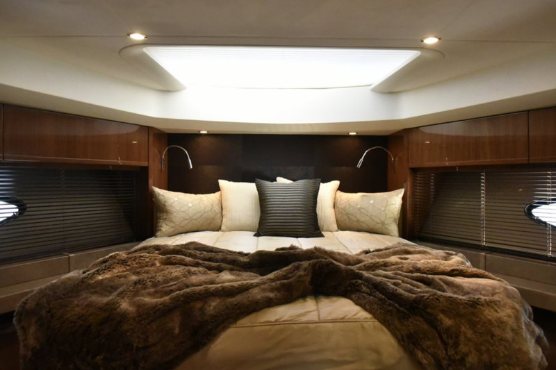 2013 73' 4" PRINCESS YACHTS