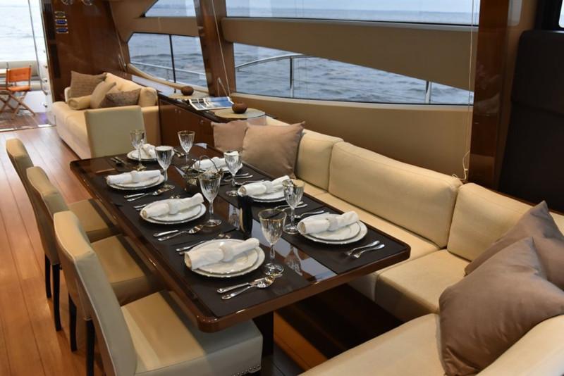 2013 73' 4" PRINCESS YACHTS