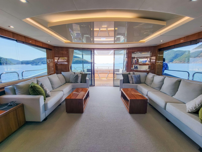 SUNSEEKER 86 2016 86' 4" SUNSEEKER