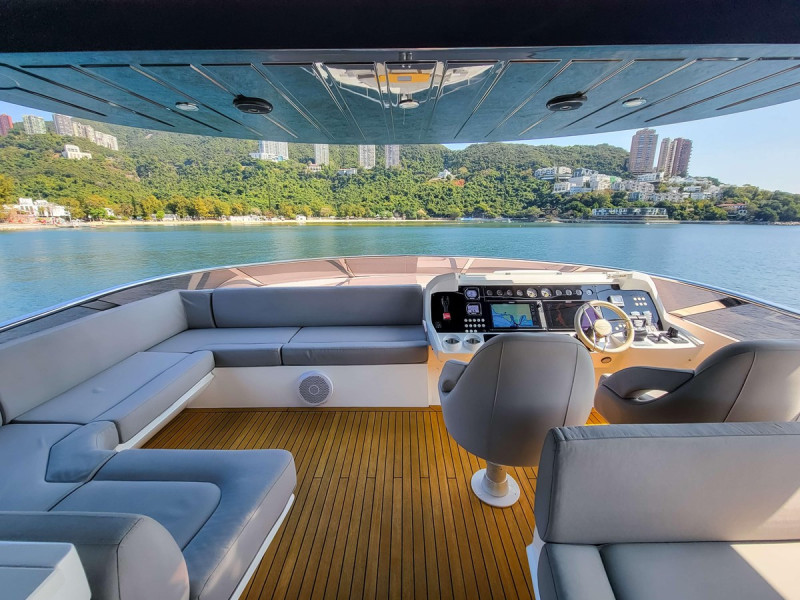 SUNSEEKER 86 2016 86' 4" SUNSEEKER