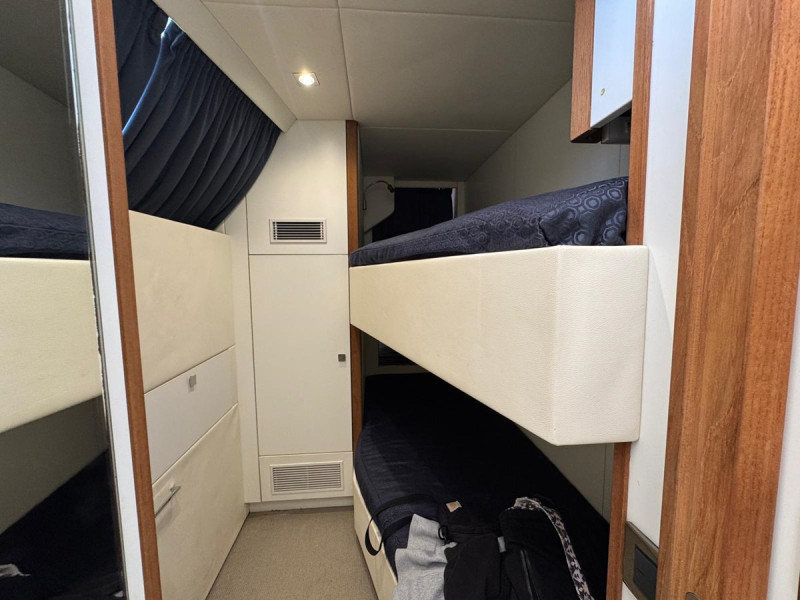 SUNSEEKER 86 2016 86' 4" SUNSEEKER