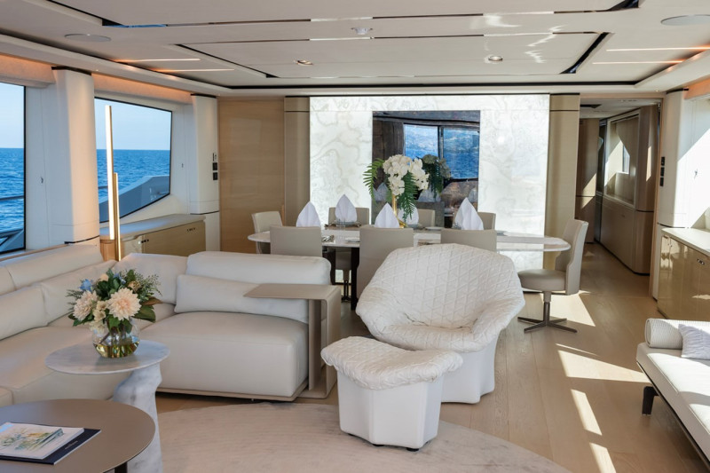 30M 2019 98' 5" PRINCESS YACHTS