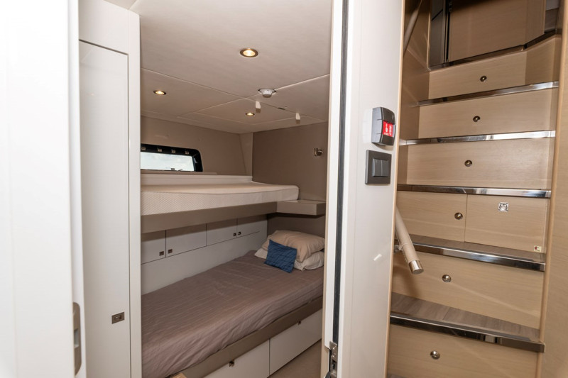 30M 2019 98' 5" PRINCESS YACHTS