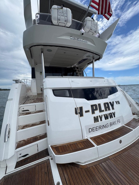 MANHATTAN 68 2022 68' 0" SUNSEEKER