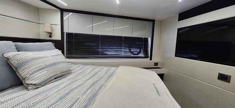 74 XPS PREDATOR 2020 74' 0" SUNSEEKER