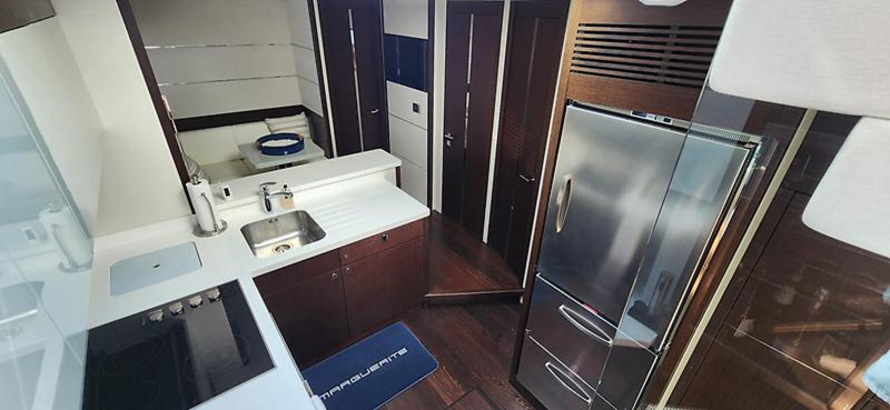 74 XPS PREDATOR 2020 74' 0" SUNSEEKER