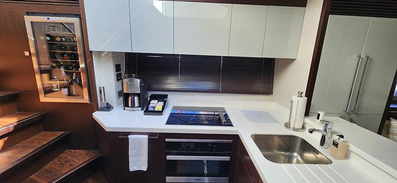 74 XPS PREDATOR 2020 74' 0" SUNSEEKER