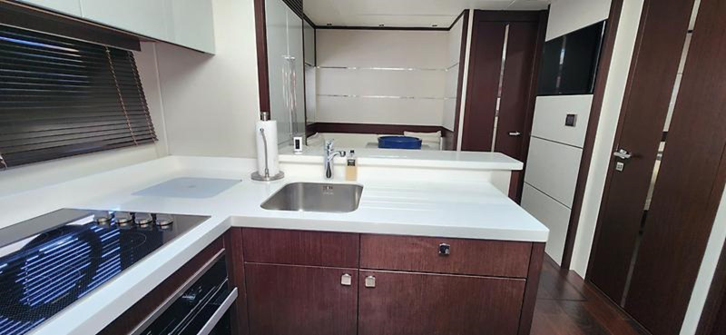 74 XPS PREDATOR 2020 74' 0" SUNSEEKER