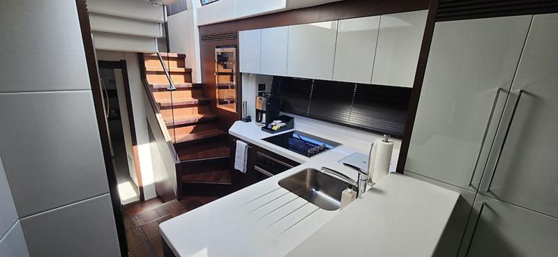 74 XPS PREDATOR 2020 74' 0" SUNSEEKER