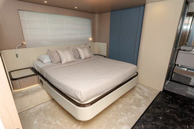 FLY 68 2024 68' 10" AZIMUT YACHTS