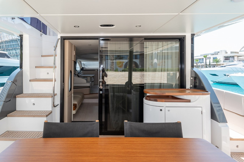 FLY 68 2024 68' 10" AZIMUT YACHTS