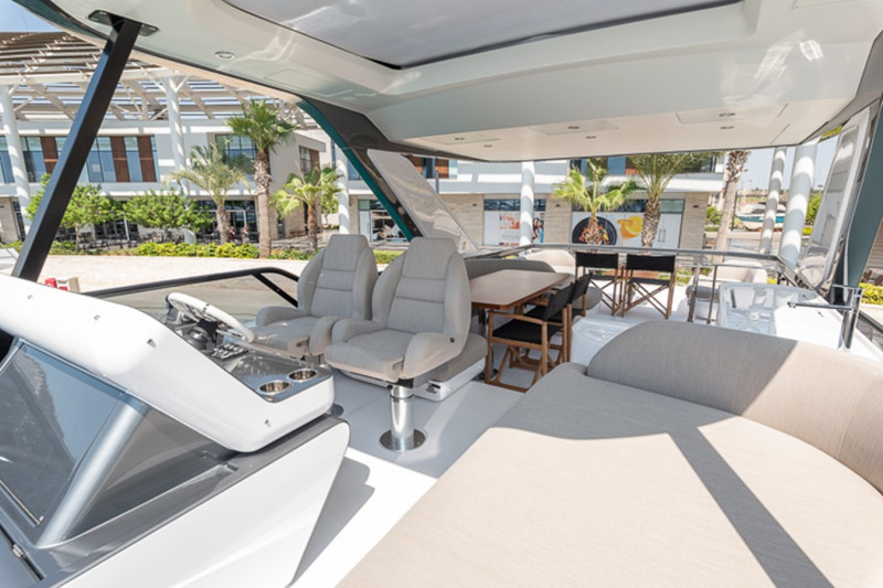 FLY 68 2024 68' 10" AZIMUT YACHTS