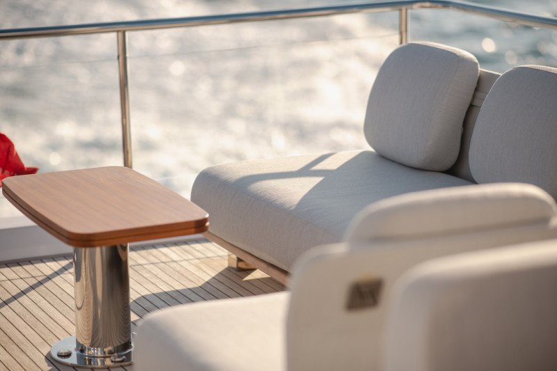 FLY 72 2023 74' 3" AZIMUT YACHTS