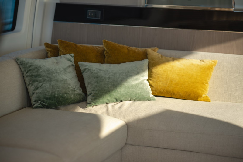 FLY 72 2023 74' 3" AZIMUT YACHTS