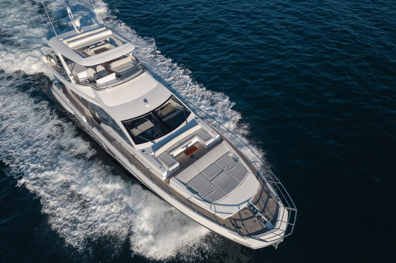 FLY 72 2023 74' 3" AZIMUT YACHTS