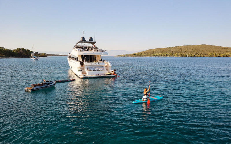 2019 95' 10" FERRETTI YACHTS
