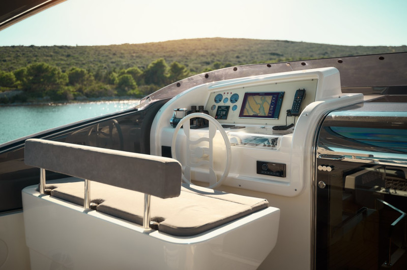 2019 95' 10" FERRETTI YACHTS